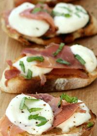 prosciuttotoasts